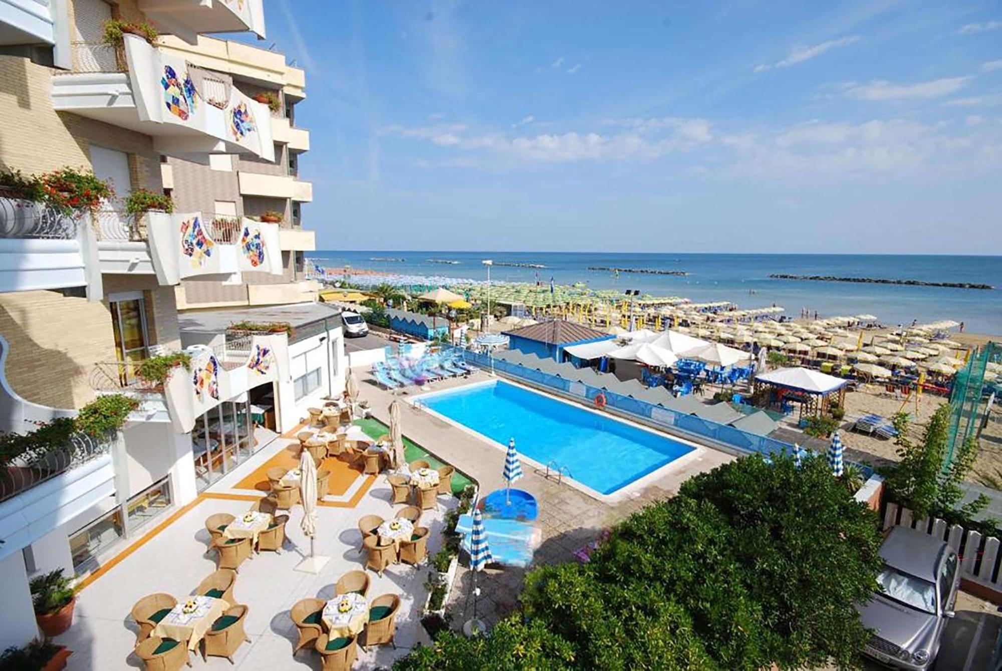 Hotel Bellevue, Sure Hotel Collection By Best Western Pésaro Exterior foto