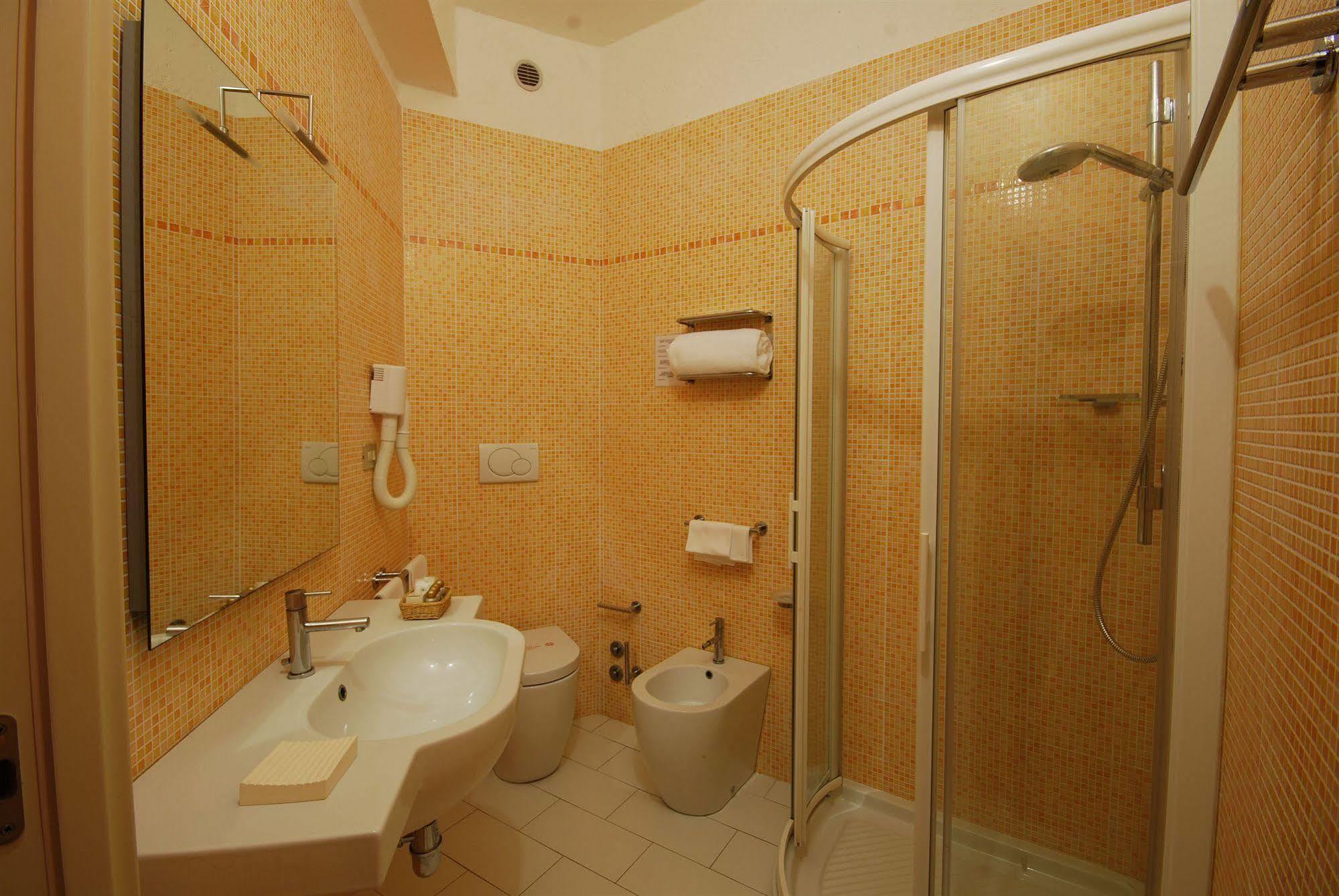 Hotel Bellevue, Sure Hotel Collection By Best Western Pésaro Exterior foto